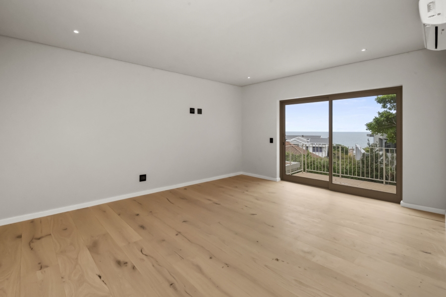 5 Bedroom Property for Sale in Camps Bay Western Cape